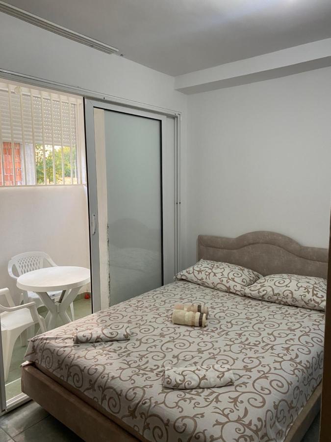 Apartment Pulic *