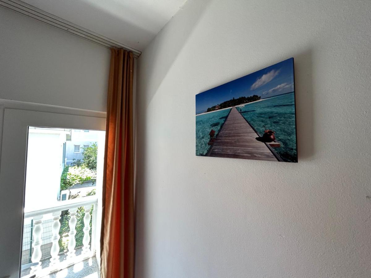 Apartment Pulic *